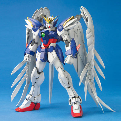 MG 1/100 Wing Gundam Zero (Endless Waltz version)