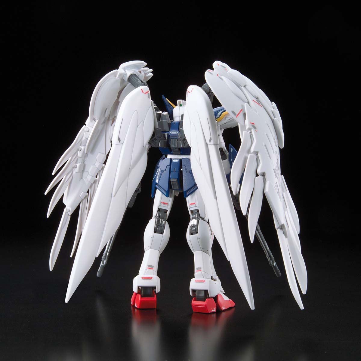 RG #17 1/144 XXXG-00W0 Wing Gundam Zero EW
