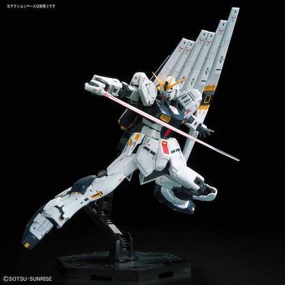 RG #32 1/144 Nu Gundam